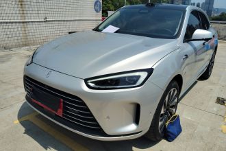 鸿蒙智行 问界M5 2023款 增程后驱智驾版