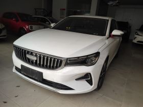 吉利汽车 帝豪 2025款 第4代 1.5L CVT尊贵型