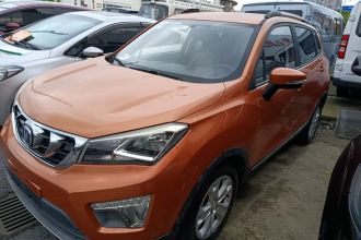 长安CS15 2016款 1.5L 手动时尚版