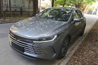 比亚迪 驱逐舰05 2024款 荣耀版 DM-i 55KM 豪华型