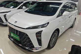 别克GL8新能源 2024款  陆尊 奢享版 7座