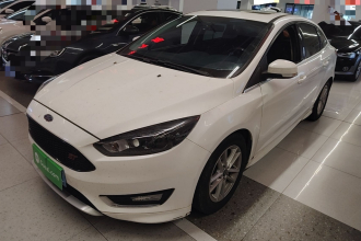 福特 福克斯 2015款 三厢 EcoBoost 180 自动精英型