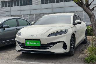 比亚迪 海豹06新能源 2025款 DM-i 智驾版 120KM尊享型