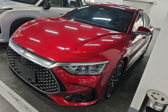 比亚迪 汉 2022款 DM-i 121KM 尊荣型