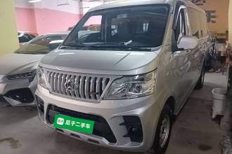 长安凯程 长安睿行M60 2023款 1.5L GDI舒适型客车6/7座