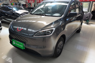 五菱汽车 五菱宏光新能源 2025款 增程式混动 50KM 舒适型