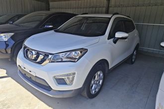 长安CS15 2016款 1.5L 手动时尚版