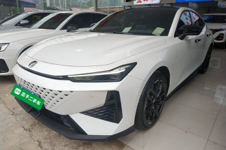 长安UNI-V 2024款 1.5T 尊贵型