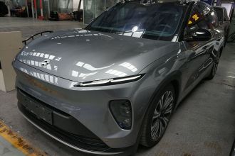 蔚来ES8 2024款 75kWh 行政版