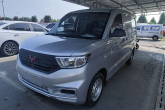 五菱汽车 五菱宏光V 2022款 1.5L劲取版封窗车液压助力LAR
