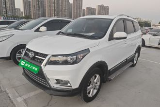 北汽幻速S3 2016款 S3L 1.5L 手动尊贵型