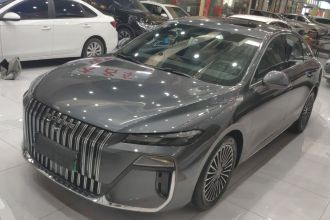 荣威M7 DMH 2025款 160km悦享版