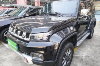 北京越野BJ40 2024款 2.0T 城市猎人荣耀版