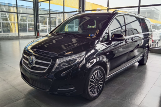 奔驰V级 2017款 V 260 L 尊贵加长版