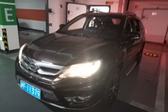 比亚迪S7 2015款 2.0T 升级版 自动尊贵型