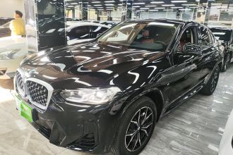 宝马X4 2022款 xDrive 25i M运动套装