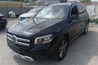 奔驰GLB 2023款 GLB 220 动感型