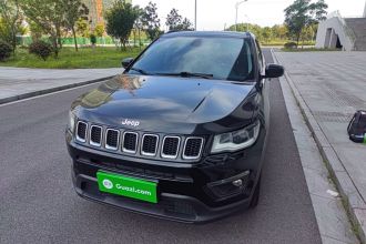 Jeep 指南者 2019款 220T 自动家享版