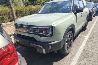 北京越野 北京BJ30 2024款 1.5T 魔核电驱进阶版