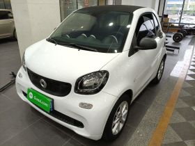 smart fortwo 2018款 1.0L 52千瓦硬顶灵动版 国V