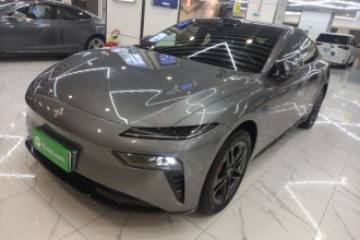 东风奕派 eπ007 2026款 007+ 纯电 565 Ultra+四驱激光雷达版