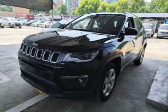 Jeep 指南者 2020款 220T 自动领先版