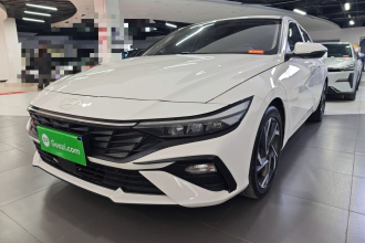 现代 伊兰特 2023款 1.5L CVT GLX精英版