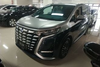 腾势D9 2022款 DM-i 970 四驱旗舰型