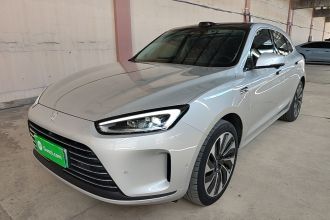 鸿蒙智行 问界M5 2023款 增程后驱智驾版