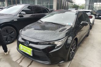 丰田 雷凌 2023款 智能电混双擎 1.8L 领先版