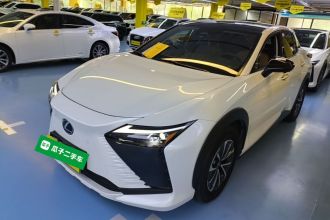雷克萨斯RZ 2023款 450e 四驱纵享版