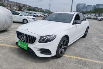 奔驰E级 2017款 E 200 运动型 4MATIC