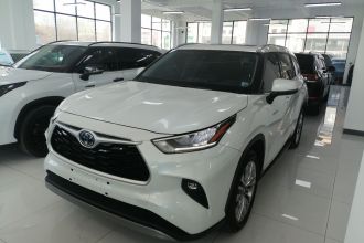 丰田 汉兰达 2023款 2.5L智能电混双擎四驱豪华版 7座