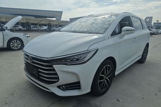 比亚迪 宋MAX 2017款 1.5T 自动智联精英型 7座