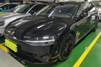 鸿蒙智行 享界S9T 2025款 增程 Max长续航版 (192线激光雷达）