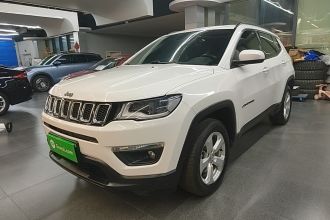 Jeep 指南者 2019款 220T 自动家享四驱版