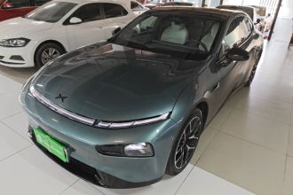 小鹏P7 2023款 P7i 610 鹏翼性能版