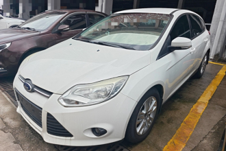 福特 福克斯 2012款 两厢 1.6L 自动舒适型