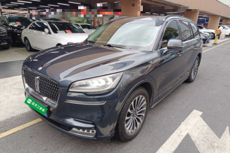 林肯 飞行家 2022款 3.0T V6 四驱百周年限量版