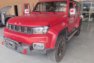北京越野 北京BJ40 2021款 2.3T 自动四驱刀锋英雄版至尊型