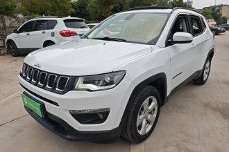 Jeep 指南者 2019款 220T 自动家享版