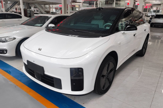 理想汽车 理想i6 2025款 两驱标准版