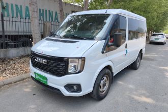 江铃福顺 2025款 2.0T  6MT柴油短轴低顶商运型多功能乘用车5/6座对开尾门