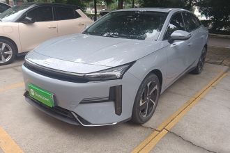 吉利银河 银河L6 2024款 125km PLUS 龙腾版