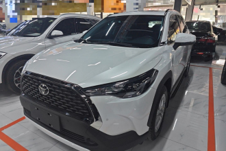 丰田 卡罗拉锐放 2023款 2.0L 精英版