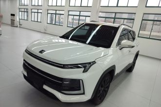 思皓X4 2021款 1.5T CVT机甲版