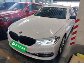 宝马5系新能源 2019款 改款 530Le 豪华套装