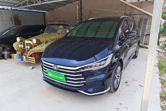比亚迪 宋MAX 2021款 升级版 1.5T 自动豪华型 6座