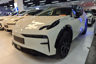 极氪X 2025款 四座后驱魔方版