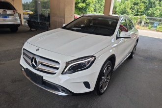 奔驰GLA 2015款 GLA 220 4MATIC 豪华型